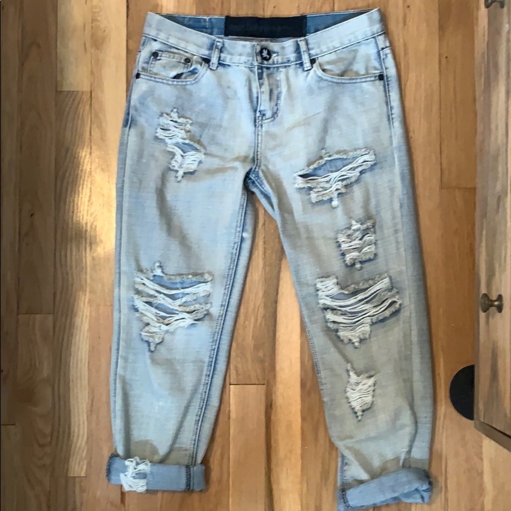 One Teaspoon ripped boyfriend jeans